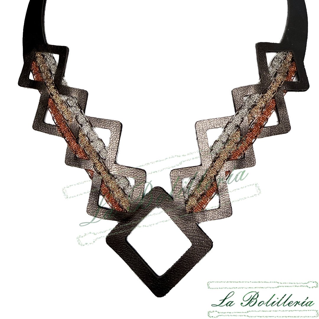 Collar Geometría Cuadrada - La Bolillería - Tu Lugar par el Arte de Los Bolillos