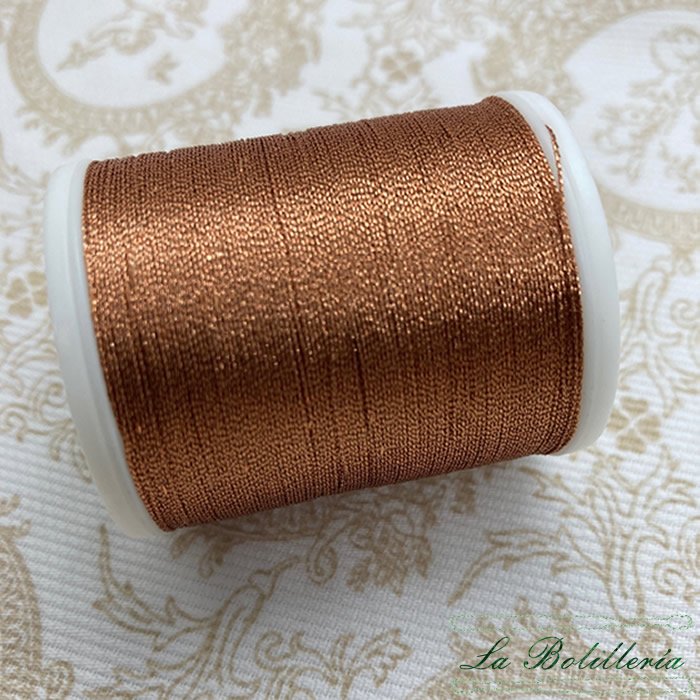 Hilo Madeira Metallic nº15 - 1528 - La Bolillería - Tu Lugar par el Arte de Los Bolillos