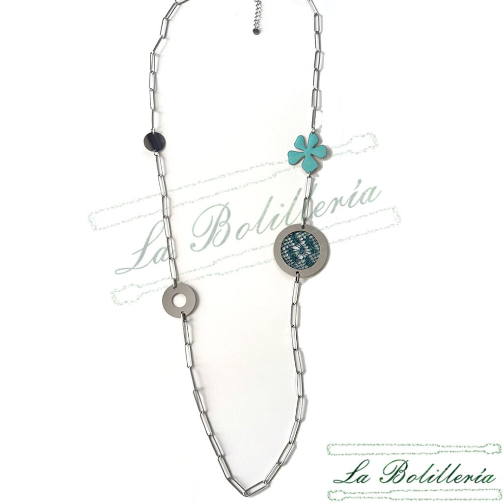 Collar Florecilla Turquesa - La Bolillería - Tu Lugar par el Arte de Los Bolillos
